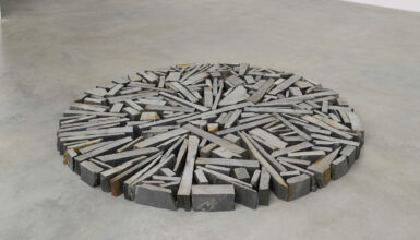 VILLAS Decoration Richard Long
