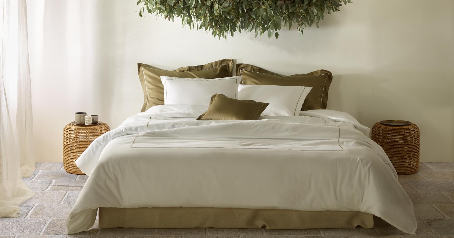 Bed and bath linens for a hotel atmosphere VILLAS Decoration
