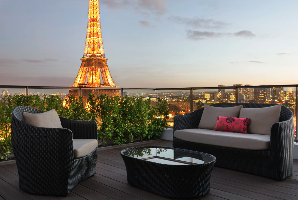 VILLAS Decoration hôtels Paris suites terrasses